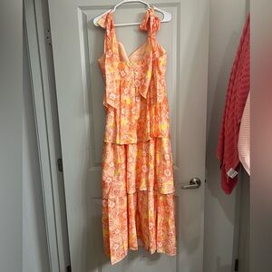 Selfie Leslie Arlowe tied shoulder tiered midi dress